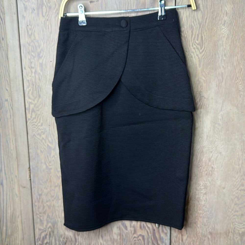 Vintage NWT Umberto Ginocchietti Midi Black Skirt